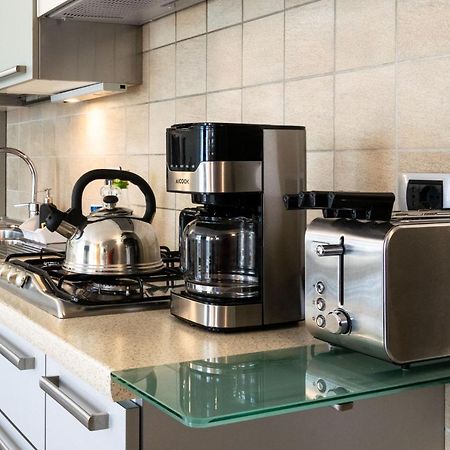 Riva Central Apartment - Free Parking Εξωτερικό φωτογραφία